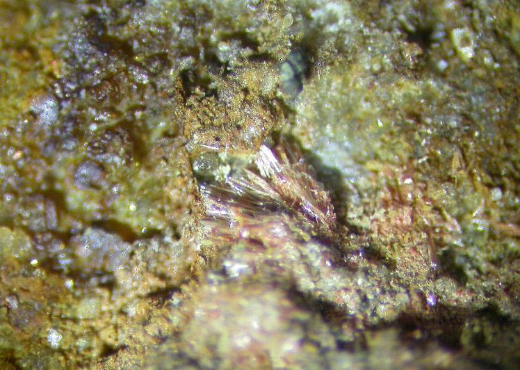 KENSHUITA cristal 2 mm - Chovar