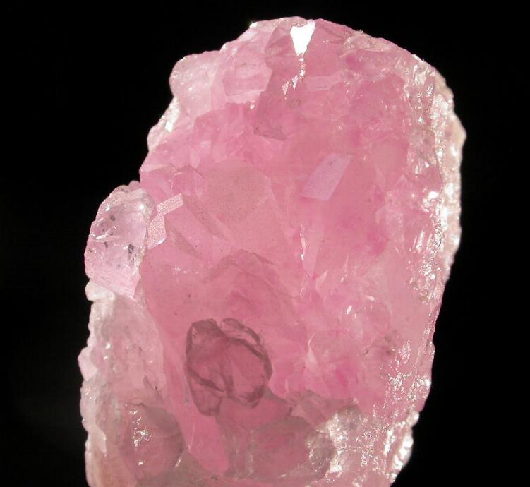 CUARZO rosa cristalizado, encuadre 4 cm.