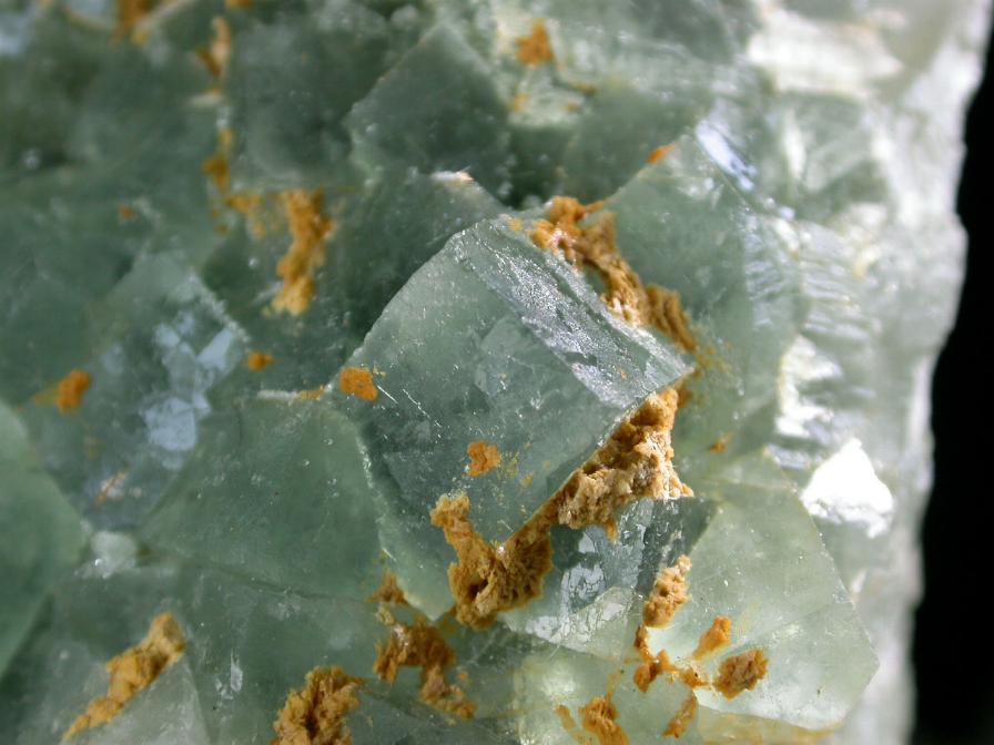 FLUORITA verde de El Haman, cristales de 1 cm.