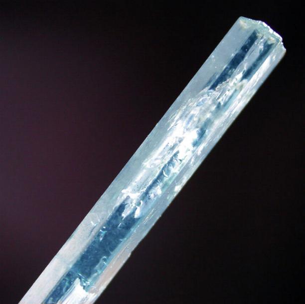 AGUAMARINA, cristal 3 cm.